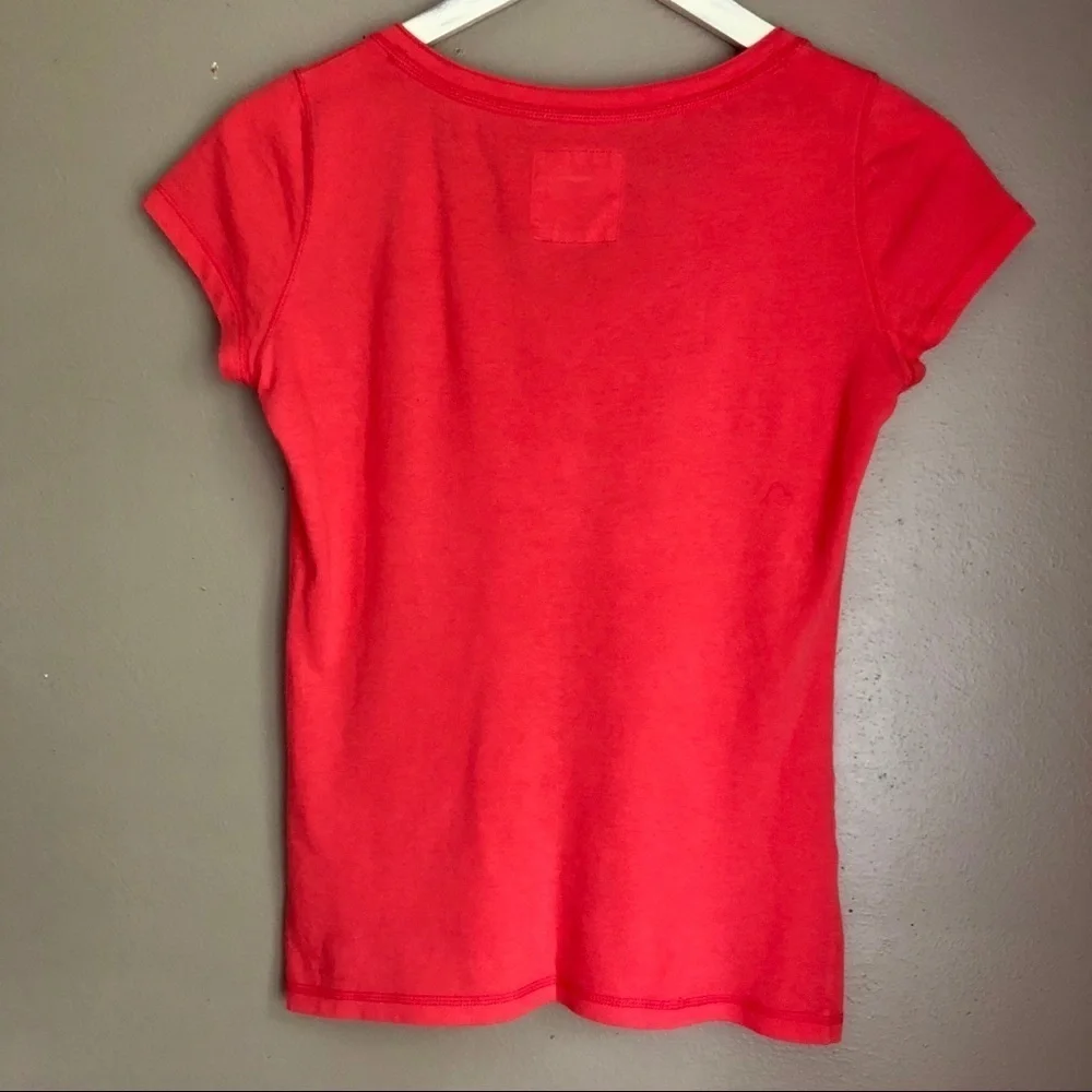 [HCO] Classic V-Neck Top